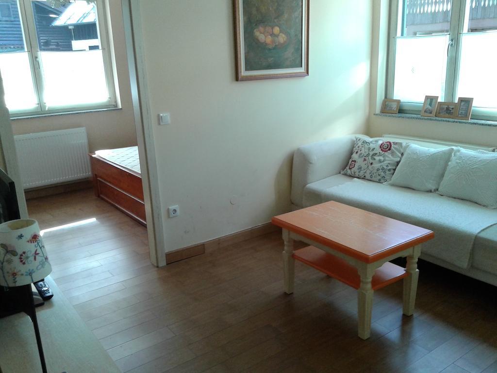 Apartment Mojstrovka With Terrace In City Center Kranjska Gora Zewnętrze zdjęcie