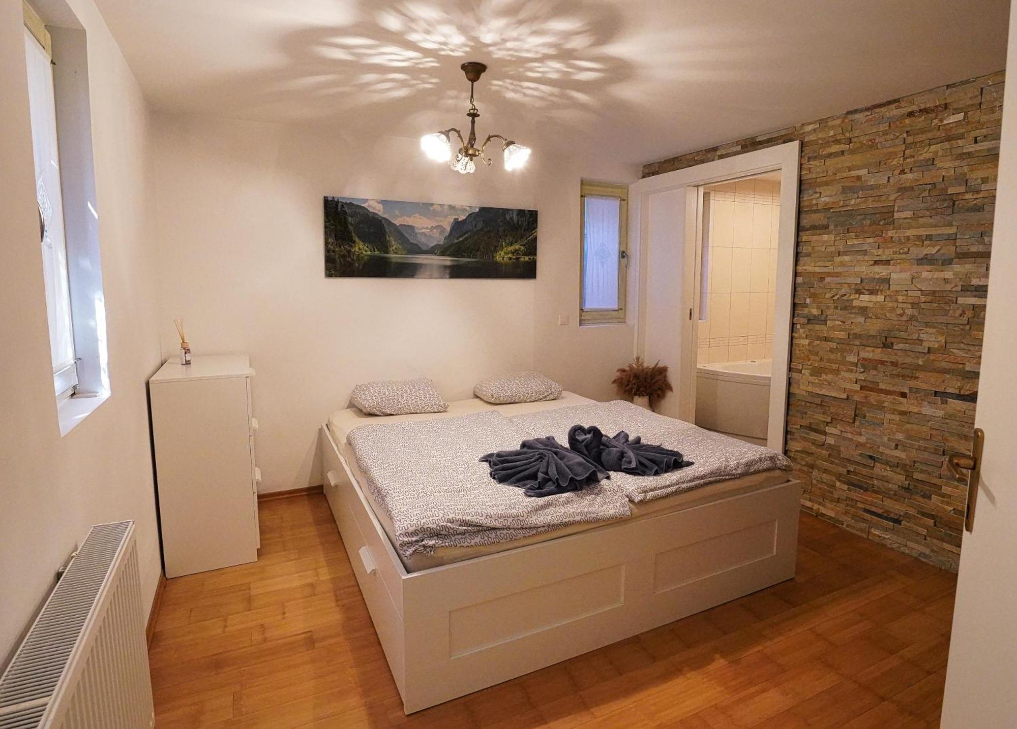 Apartment Mojstrovka With Terrace In City Center Kranjska Gora Zewnętrze zdjęcie